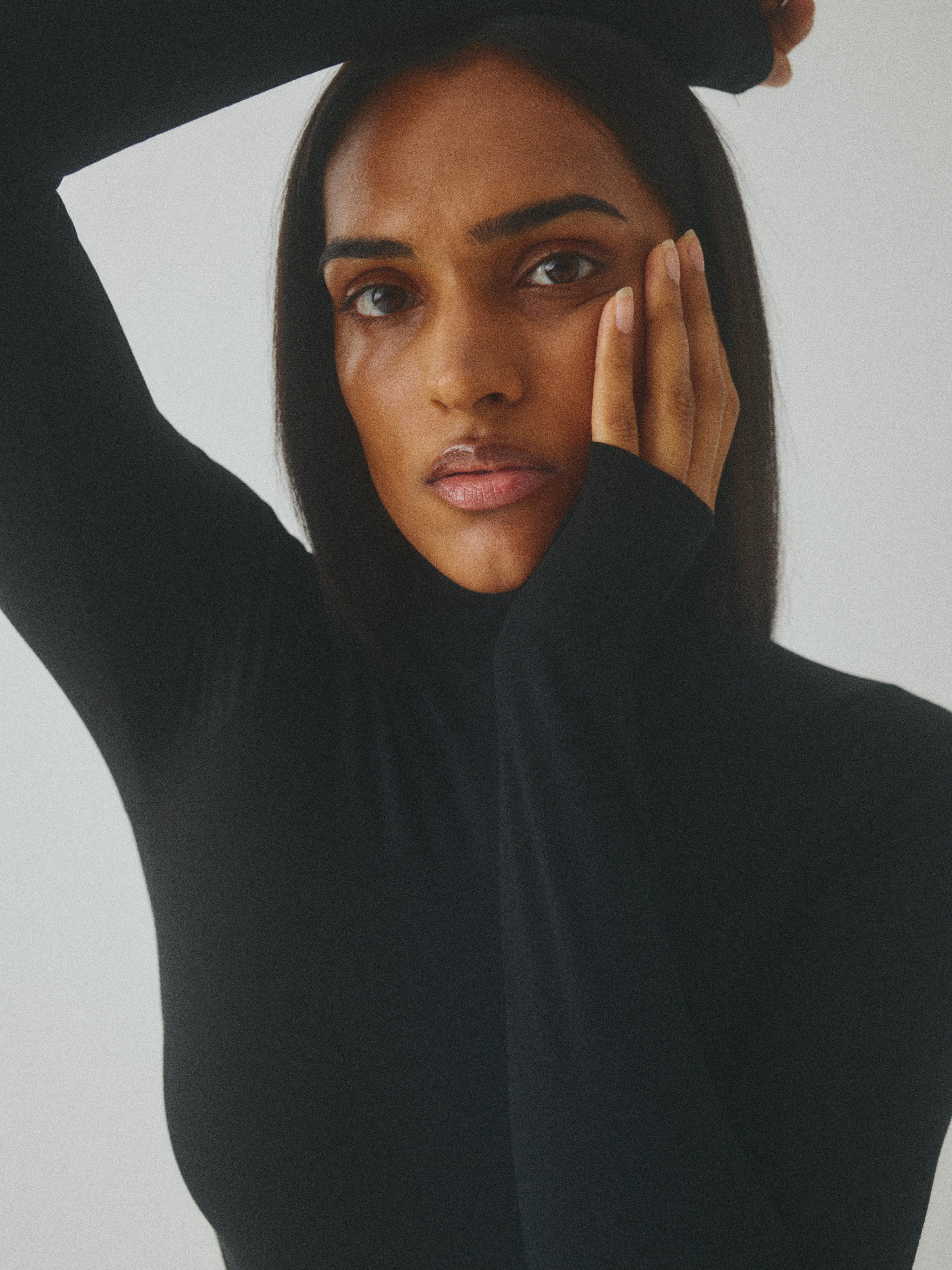Ina_Black_Image_