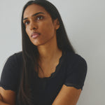 Emera-M_Black_Image_