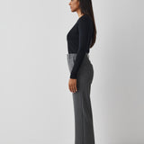 Lucy-M_Medium Melange_Model_