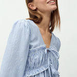 Pipa-M_Blue Zinnia Stripe_Model_3