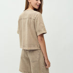 Reela-M_Beige Washed Denim_Model_2