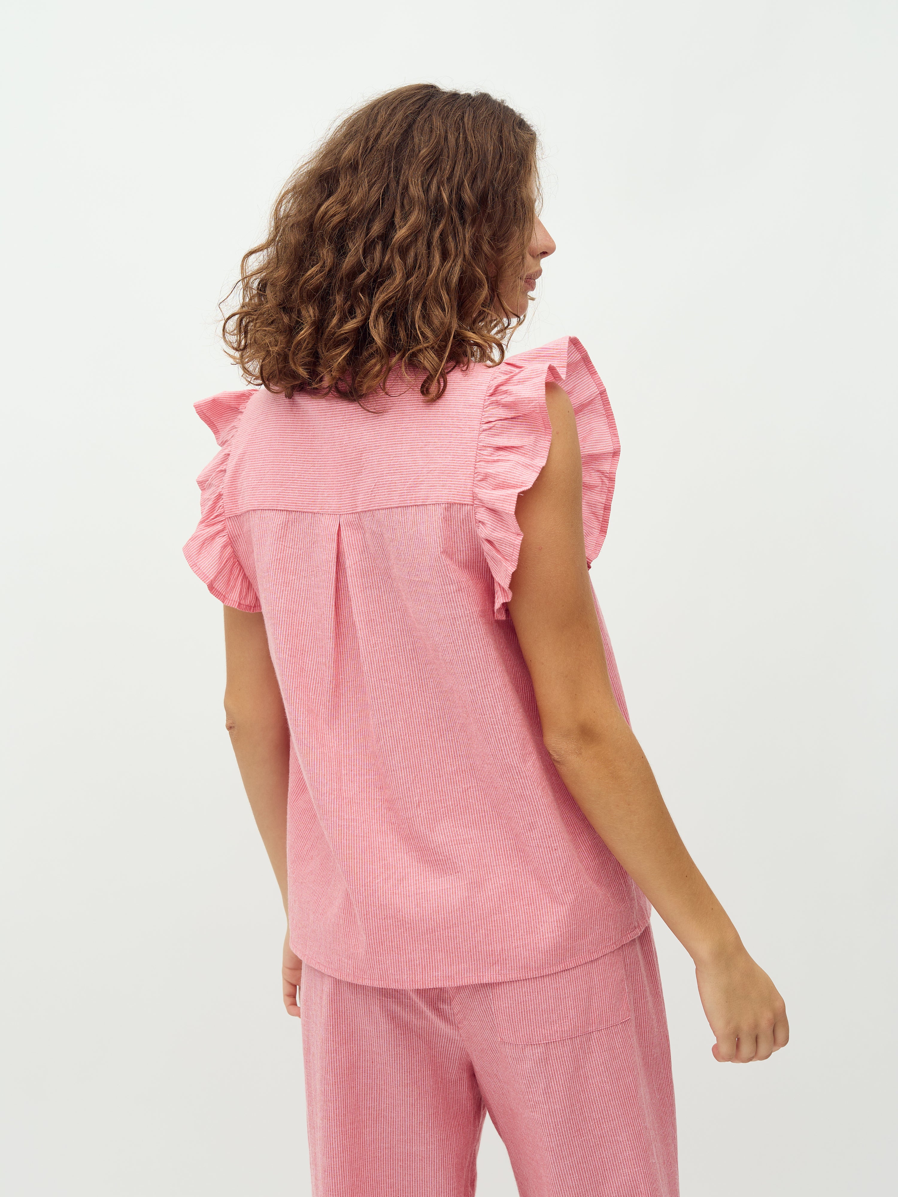 Gemala-M_Pink Red Stripe_Model_2