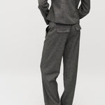 Cyril-M_Charcoal Melange_Model_4