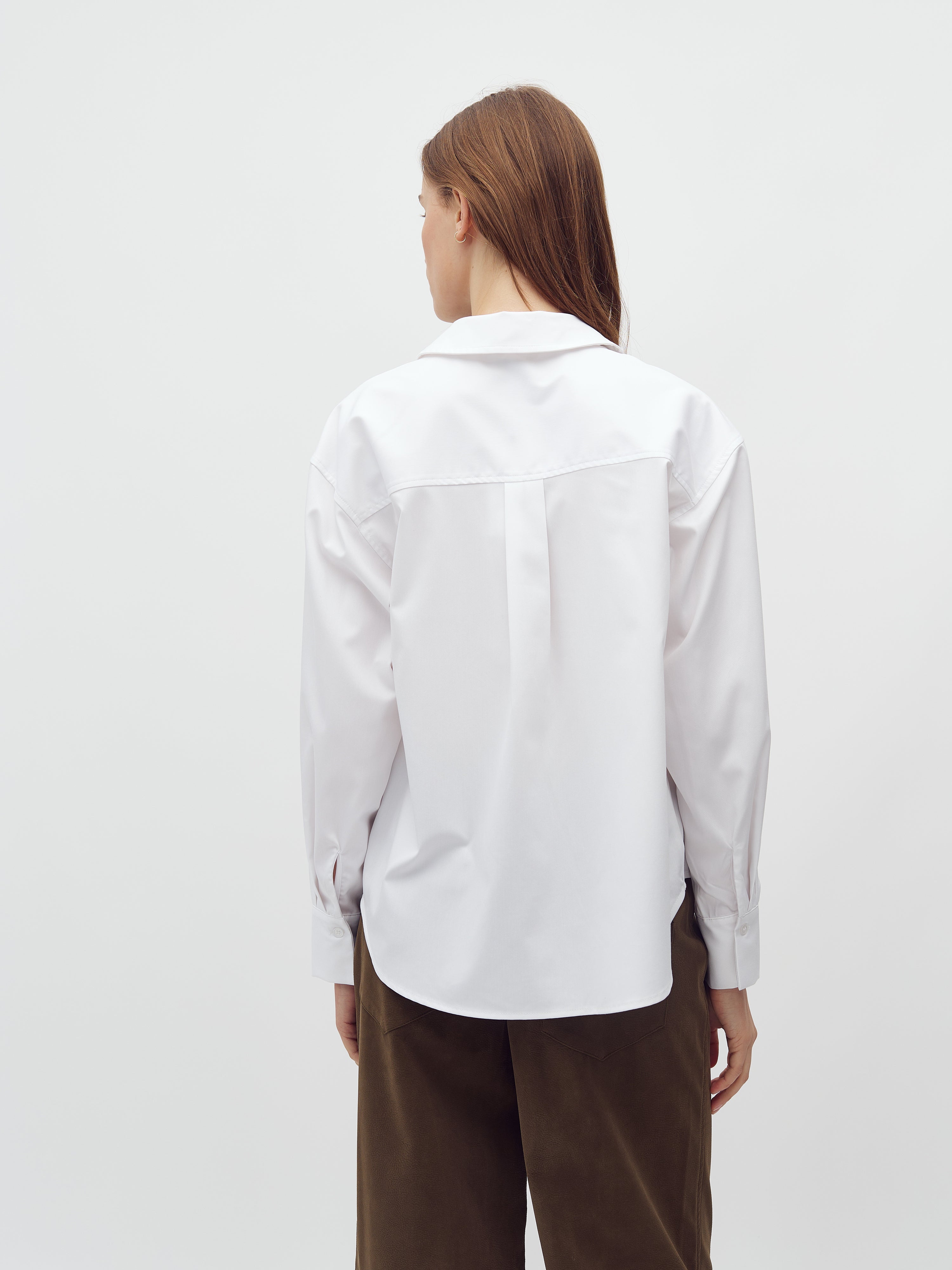 Hildi-M_White_Model_2