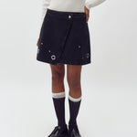 Keyana-M_Black Midnight Wash_Model_1