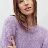 Gillis-M_Gentle Violet Melange_Model_1