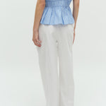Grasielle-M_White_Model_2