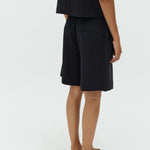 Guri-M_Black_Model_5