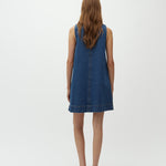 Rhiann-M_Vintage Blue Wash_Model_1