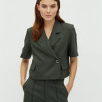 Robina-M_Pine Green_Model_0
