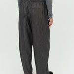 Leontina-M_Grey Pinestripe_Model_3