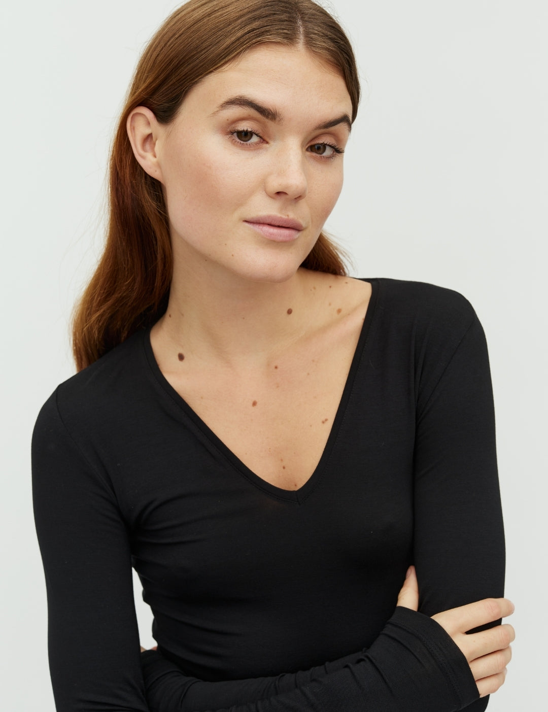 Vanna_Black_Model_1