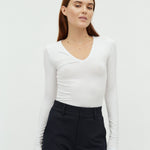Vanna_Optical White_Model_0
