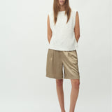Guri-M_Sand Grey_Model_0