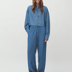 Phillipa-M_Mid Vintage Wash_Model_0