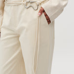 Mariellen-M_Ecru_Model_3