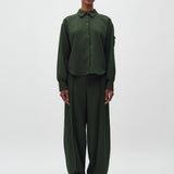 Cammia-M_Pine Green_Model_1