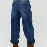 Menton-M_Vintage Blue Wash_Model_2