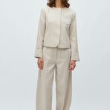 Bodil-M_Spring Brown Melange_Model_0