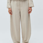 Bodil-M_Spring Brown Melange_Model_1