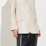 Brenallo-M_Oyster_Model_0