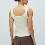 Elinne-M_Ivory Yellow_Model_1