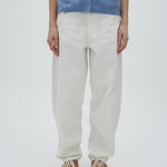 Menton-M_Pale Crem_Model_4
