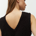 Merac V-M_Black_Model_4