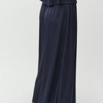 Nia-M_Bering Blue_Model_2