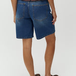 Talina-M_Vintage Blue Wash_Model_5
