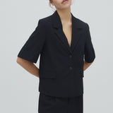 Morven-M_Black_Model_0