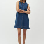 Rhiann-M_Vintage Blue Wash_Model_0