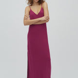 Leslee-M_Radiant Raspberry_Model_0