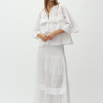 Safiye-M_White_Model_0