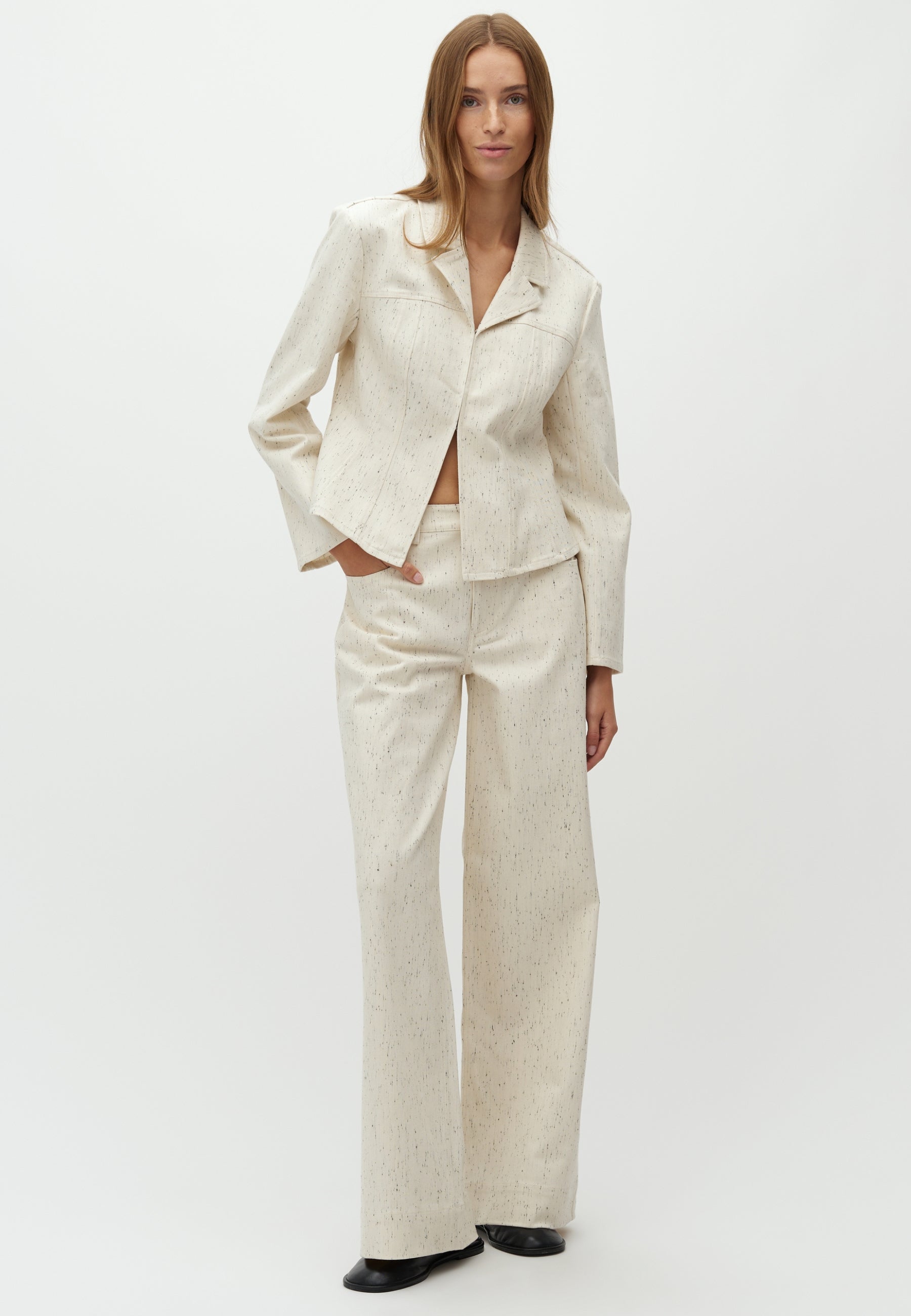 Jaelani-M_Summer Twill_Model_0